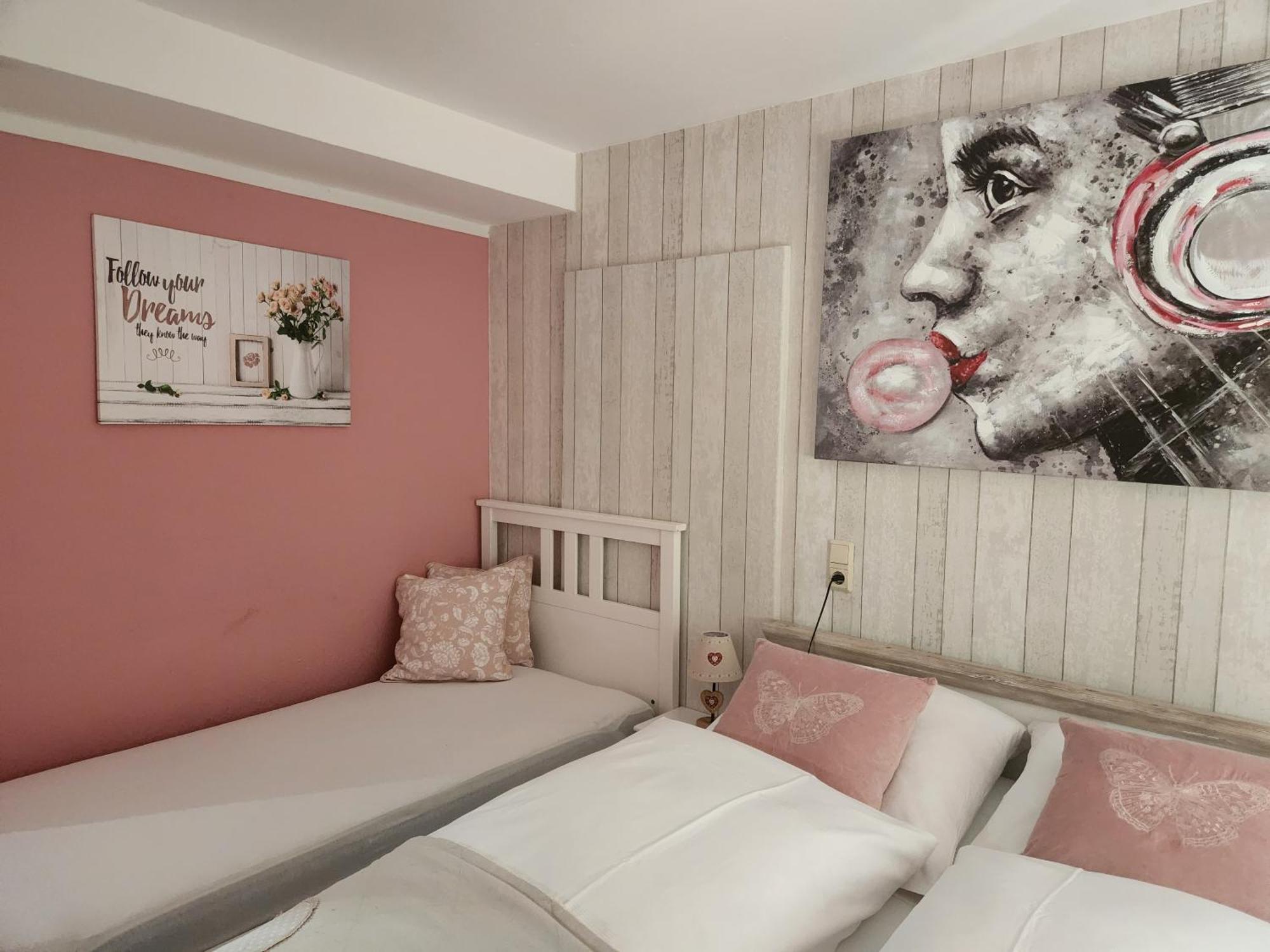 Salut Apartment